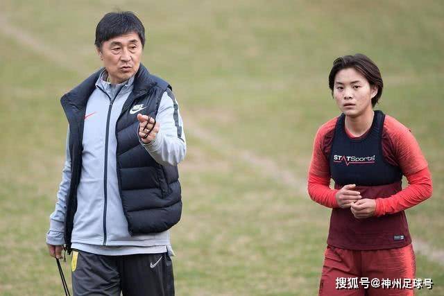 弗拉霍维奇获2024塞尔维亚足协最佳球员